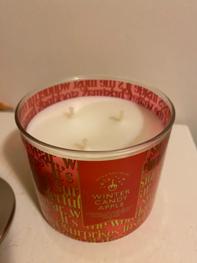 Bath & Body Works Candle Holder Free candle both are new image indicator(5)