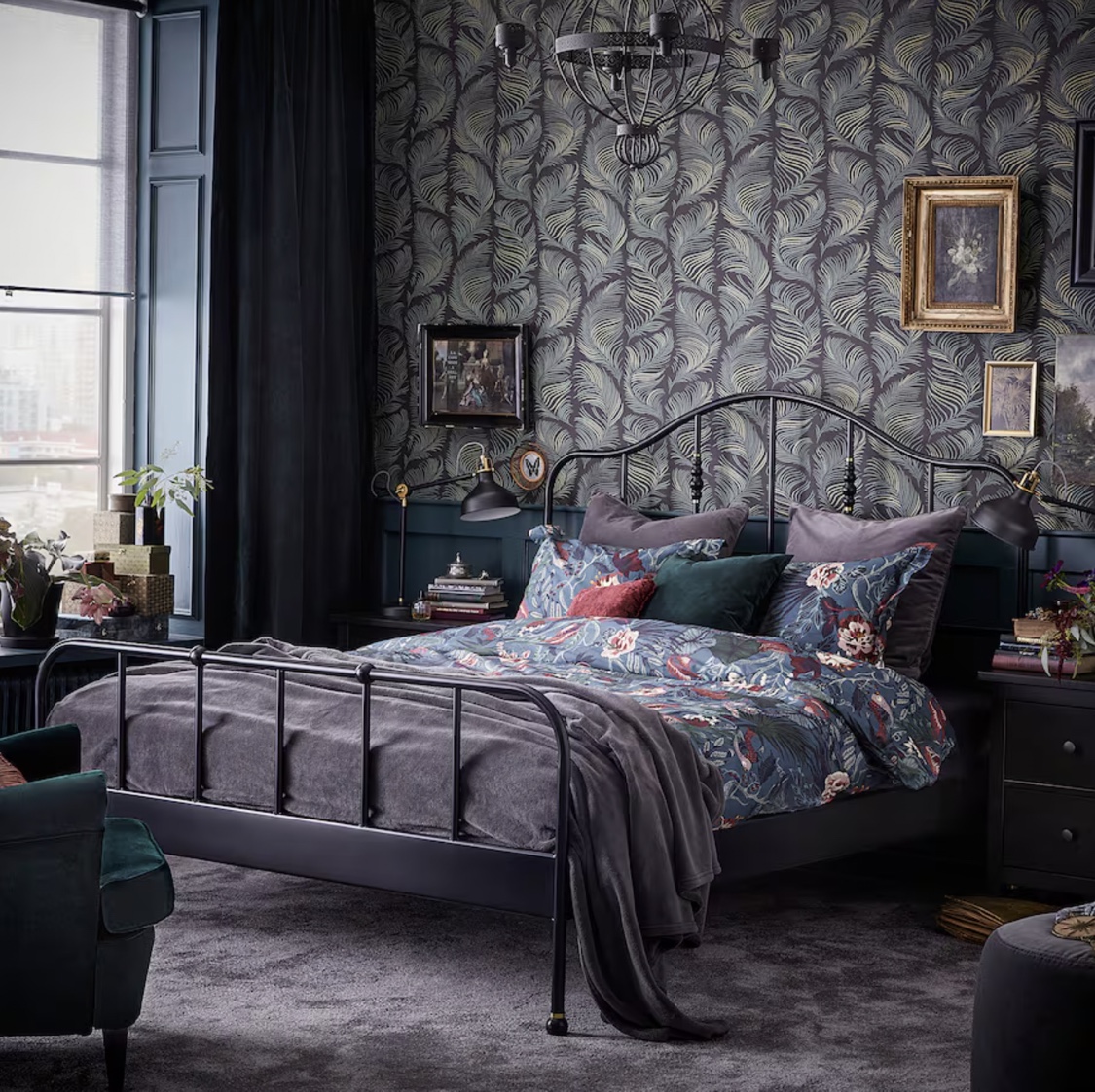 Black Metal Queen Bed Frame - photo 2