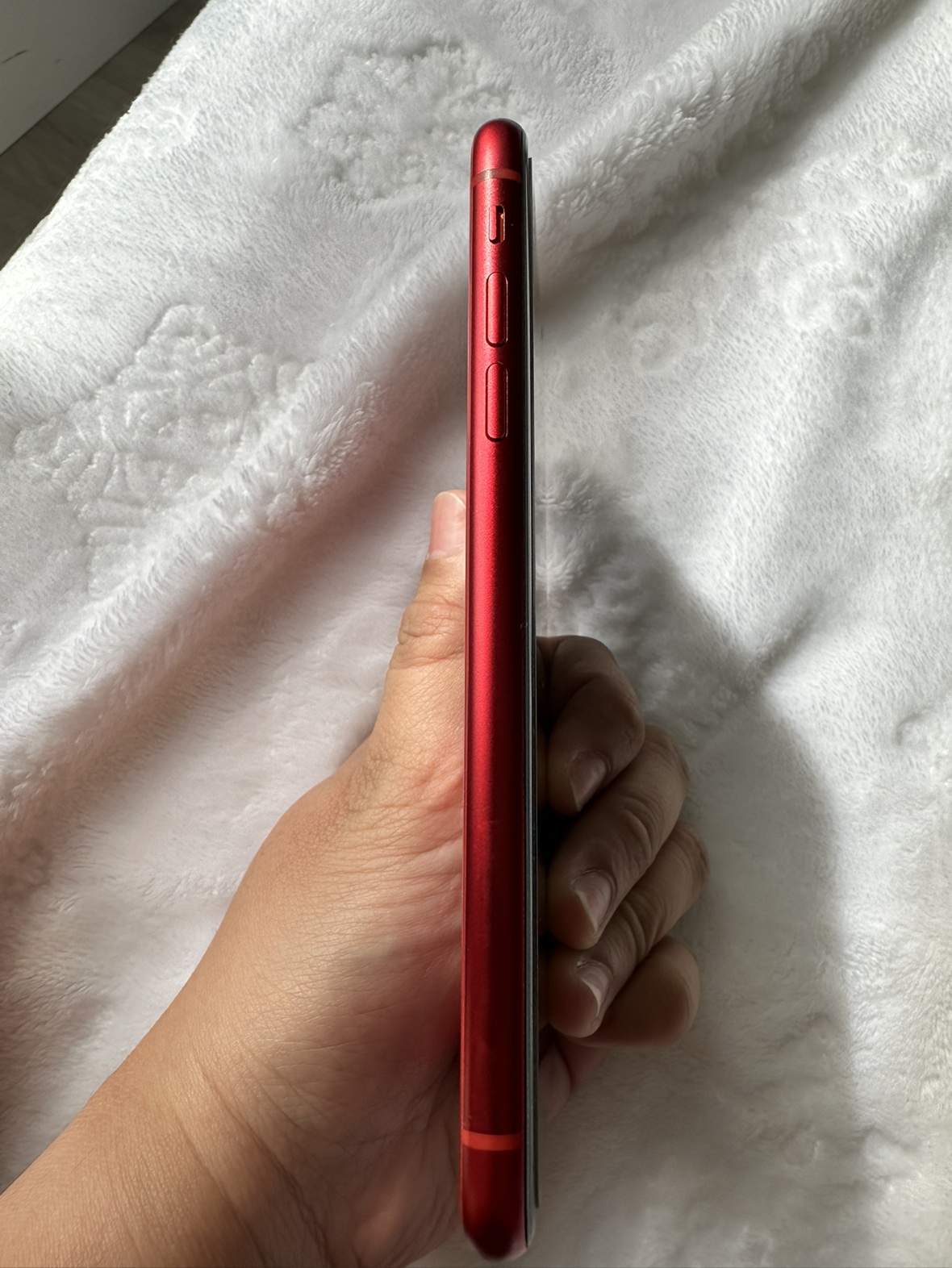 iPhone XR (PRODUCT)RED - photo 2