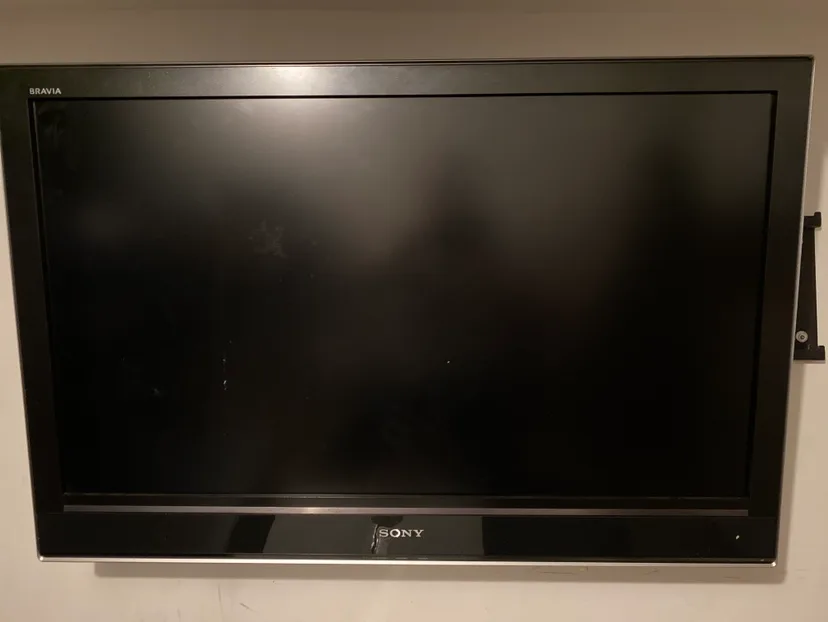Sony Bravia LCD TV 35” thumbnail