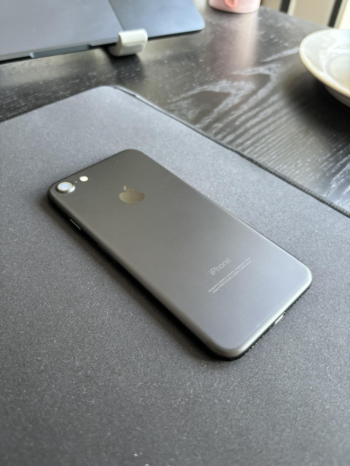 iPhone 7 32GB (Otterbox case included) - photo 2