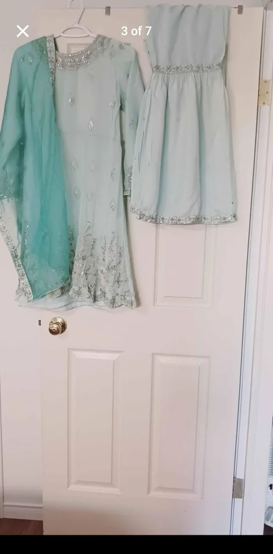 girl garara dress (size 36,9 to 10 years old girl) image indicator(3)