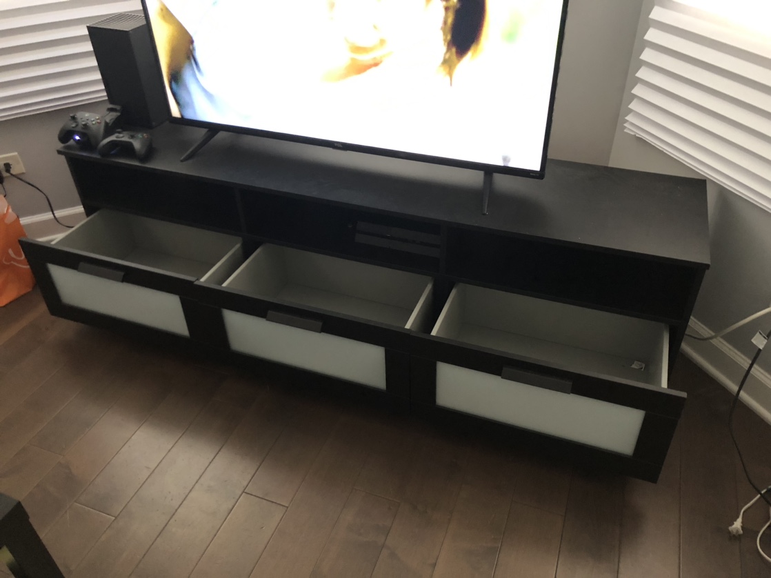 TV table with 3 drawers - photo 2
