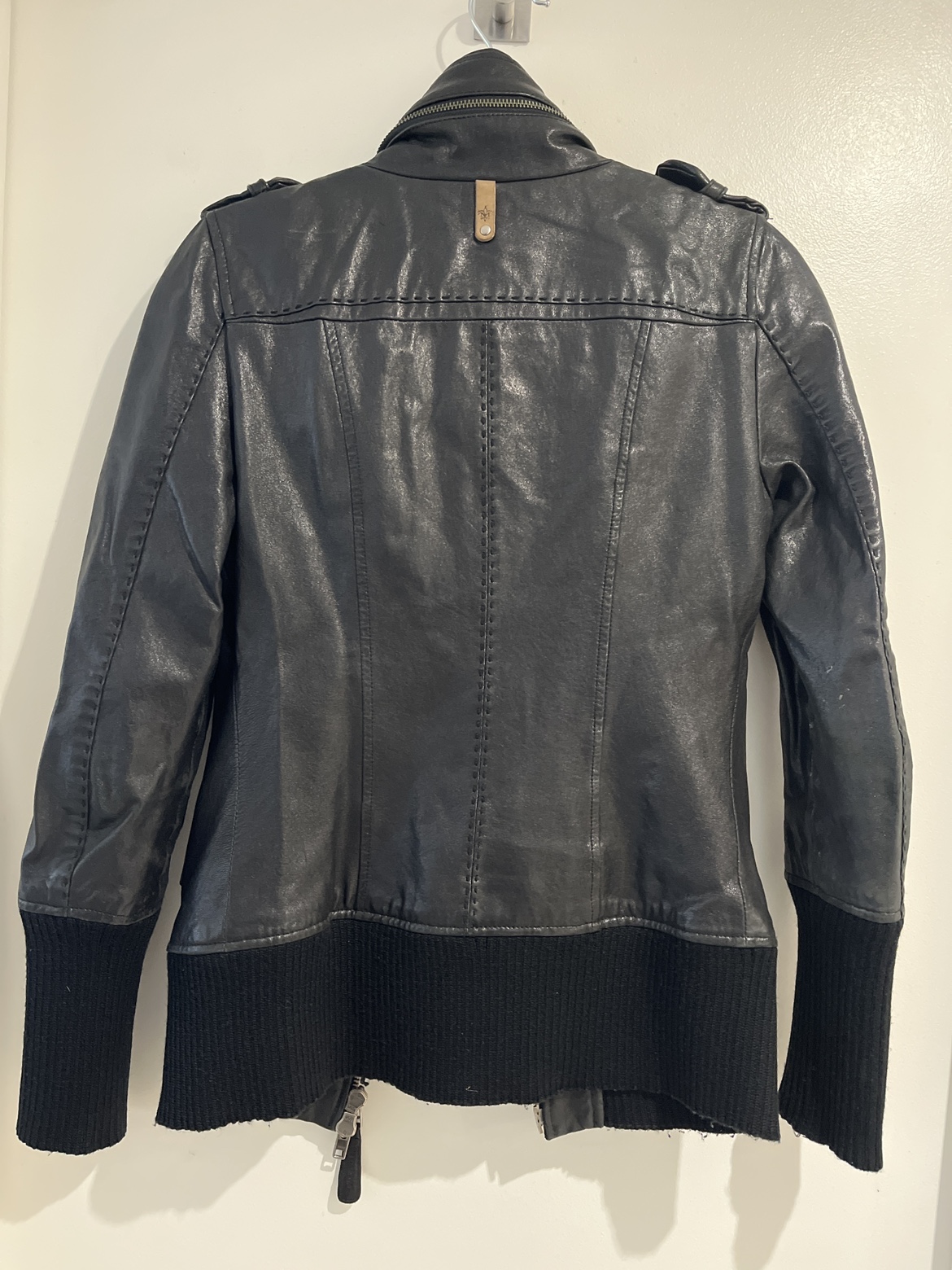 Mackage Black Leather Jacket - photo 2