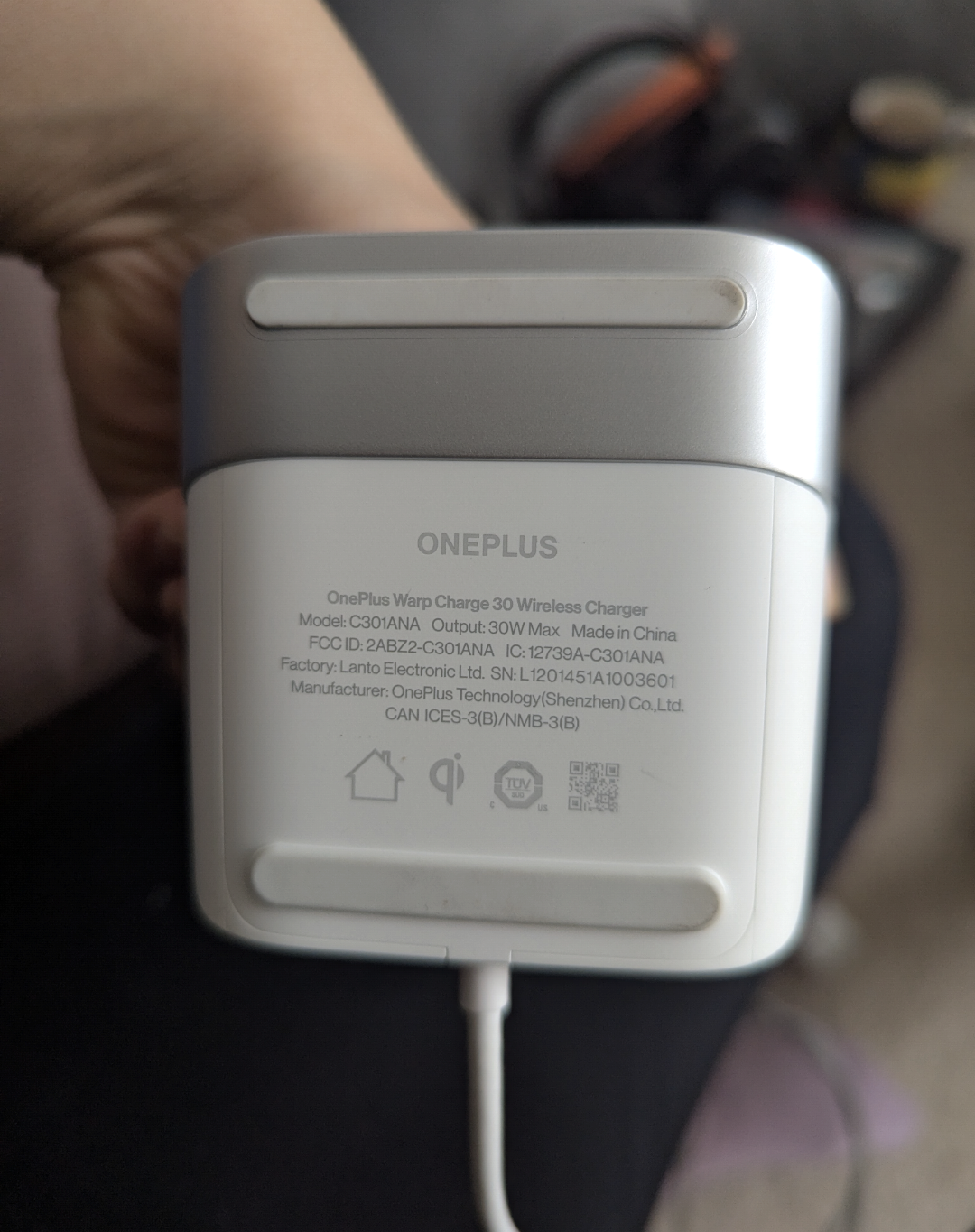 OnePlus Warp Charge 30 Wireless Charger