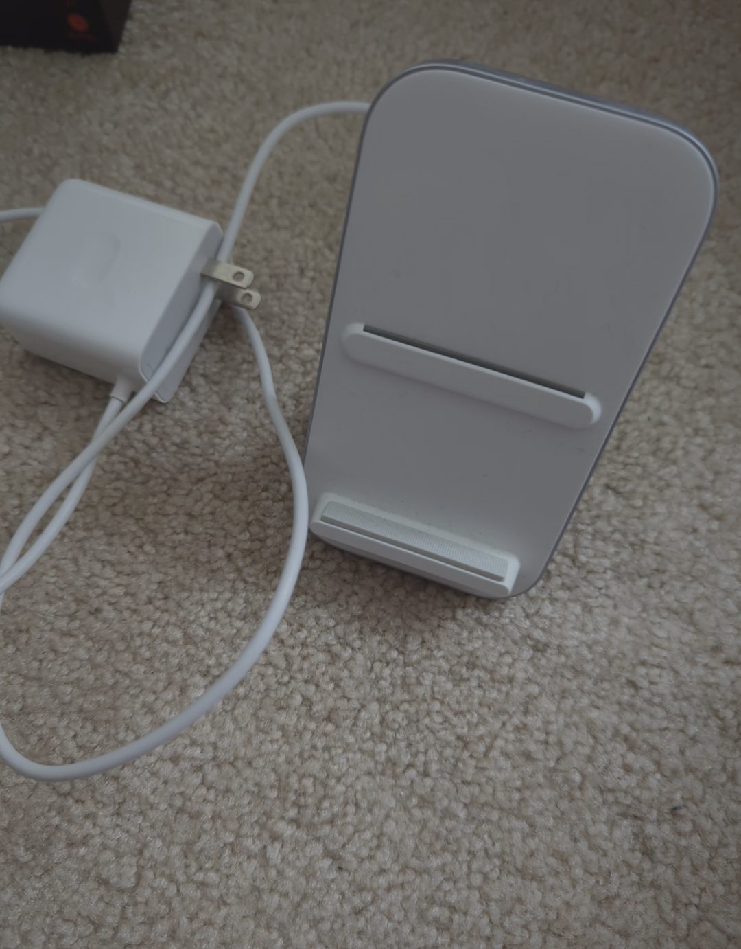 OnePlus Warp Charge 30 Wireless Charger - photo 2