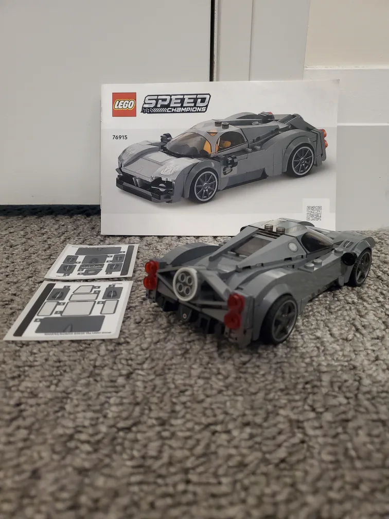 Lego Pagani Utopia 76915 image indicator(2)