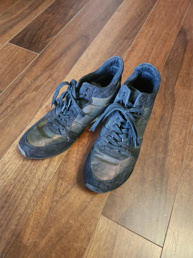 Black and Metalic Sneakers by Aldo image indicator(3)