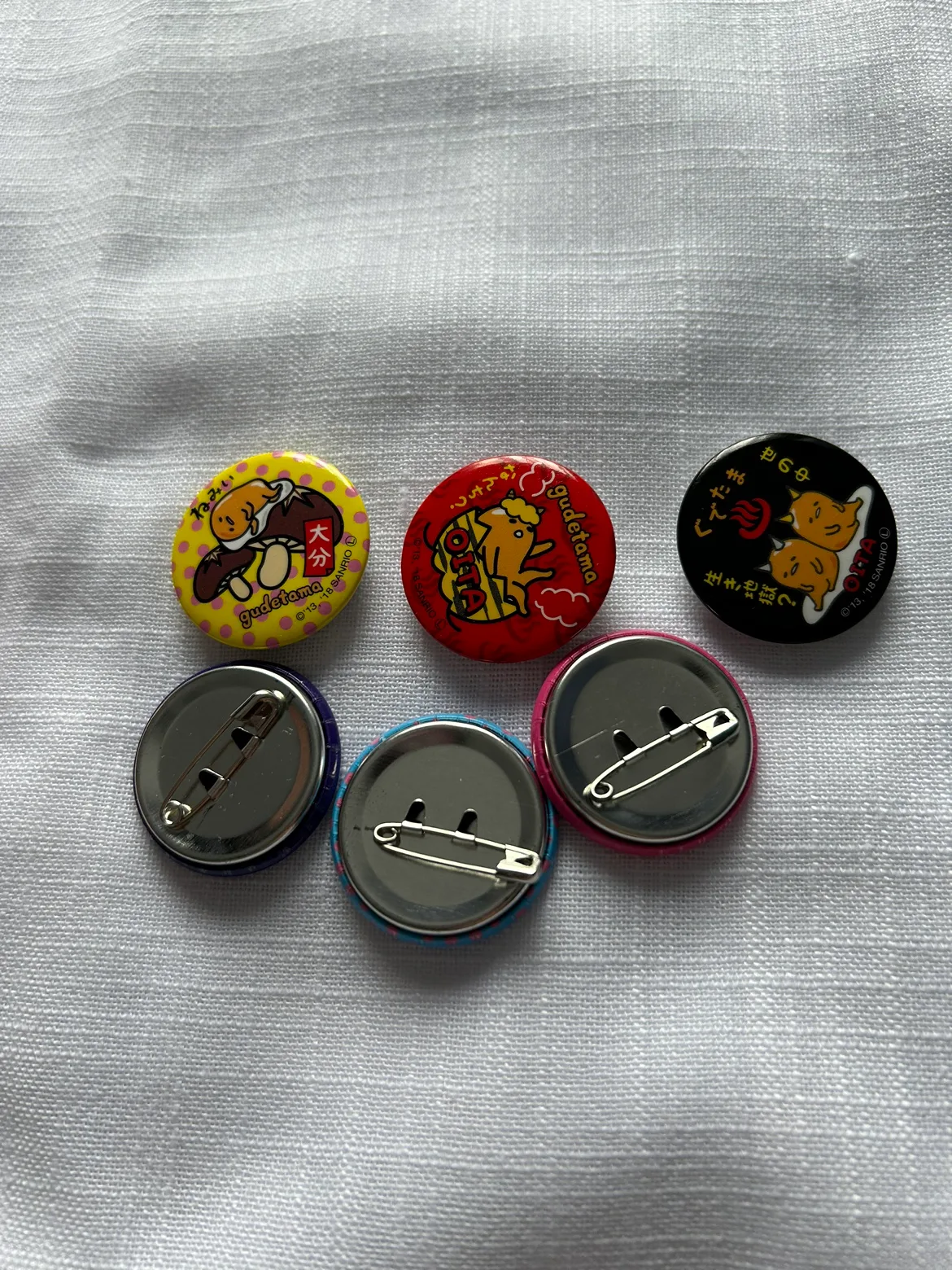 Gudetama Pin Set image indicator(2)