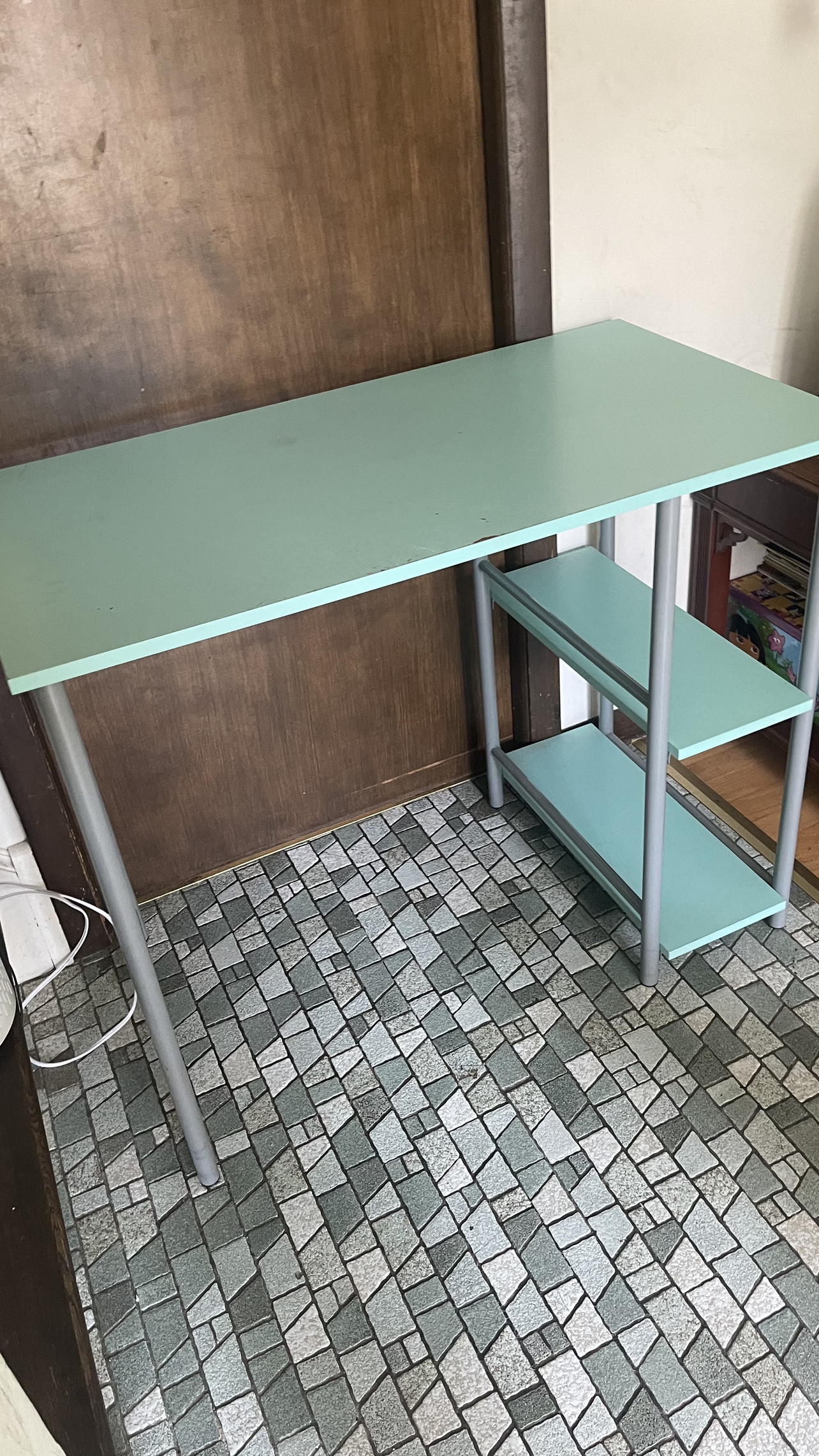 Desk with Shelf - photo 4