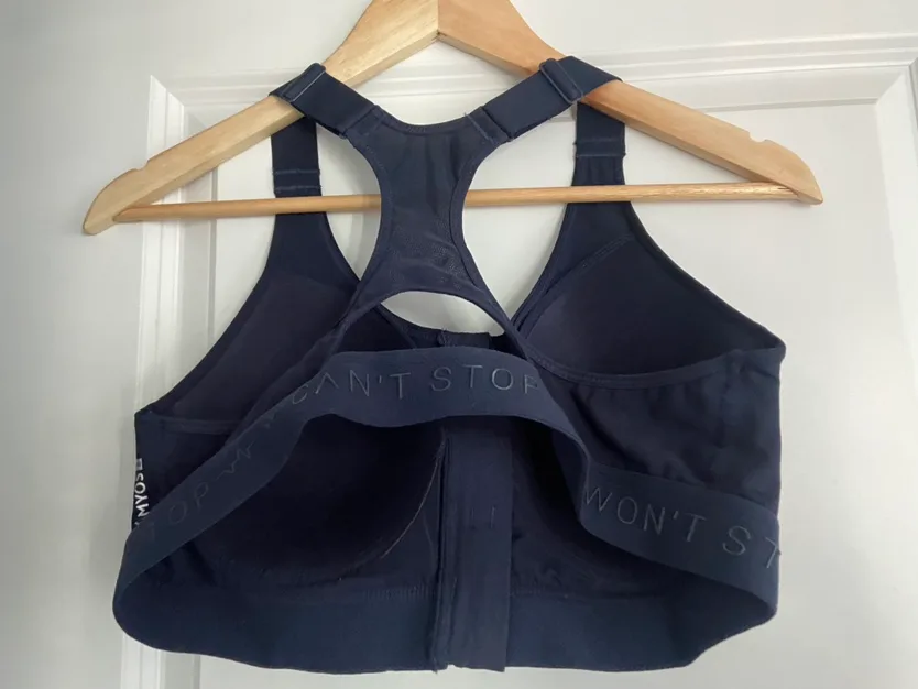 Front Zip Sports Bras - 3 image indicator(4)