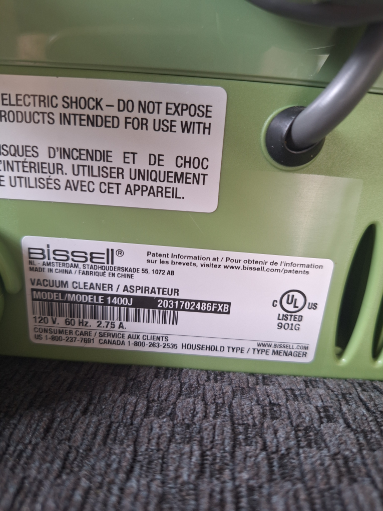 Bissell Little Green Portable Carpet Cleaner - photo 3