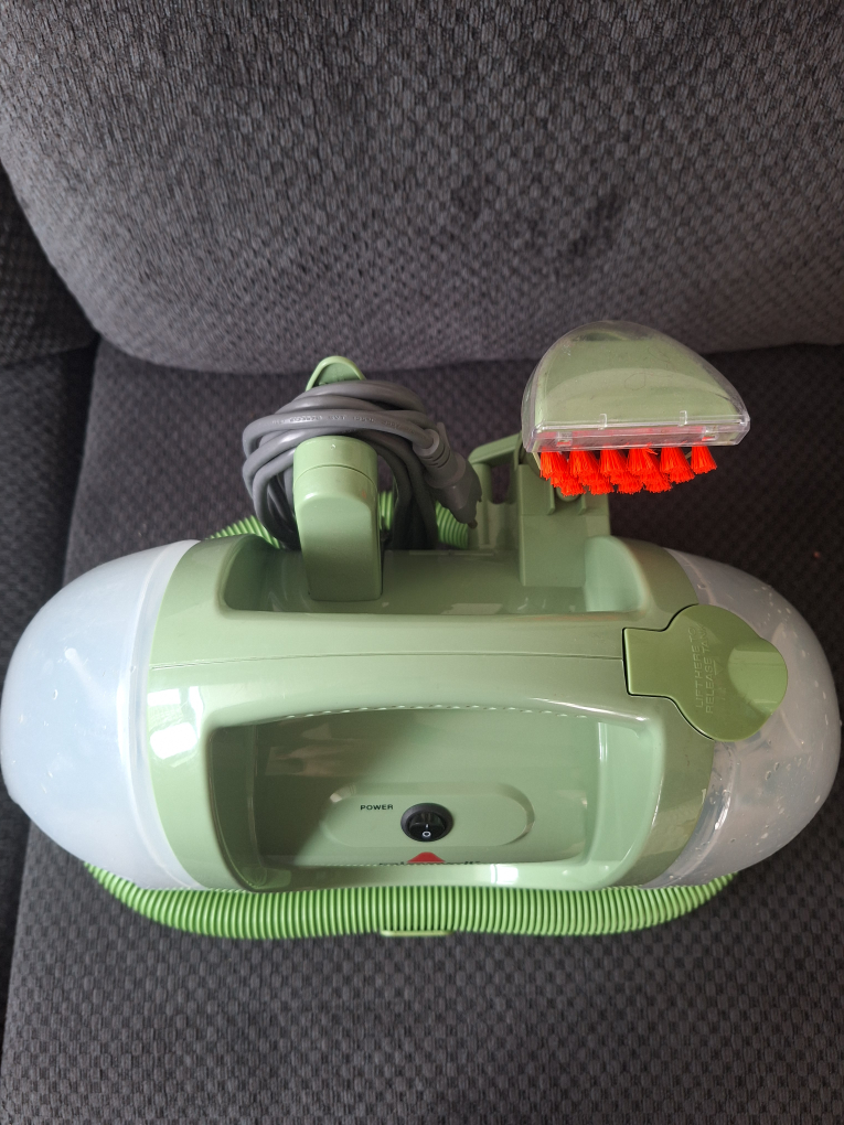 Bissell Little Green Portable Carpet Cleaner - photo 4