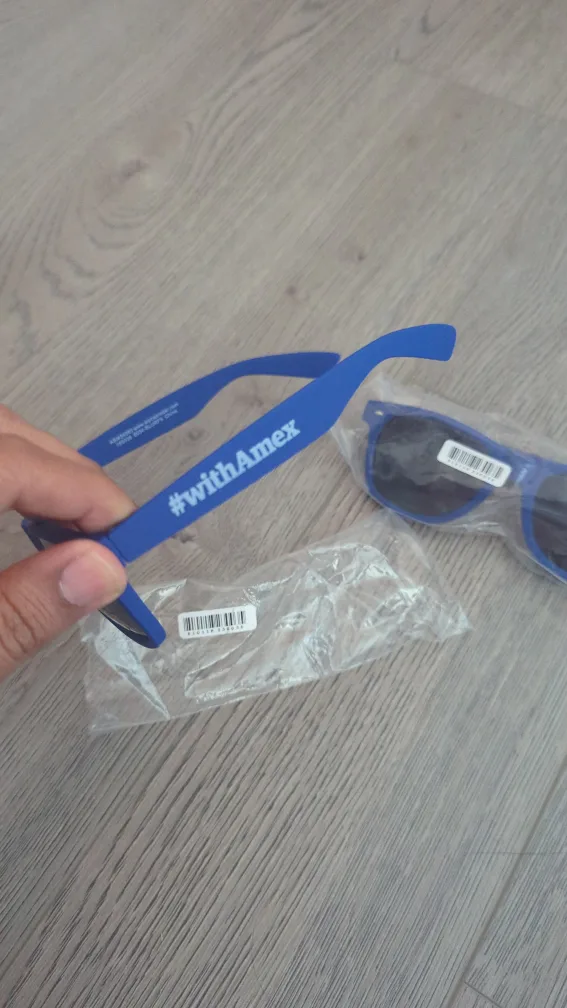free pair of  #WithAmex Sunglasses #freecycle image indicator(2)