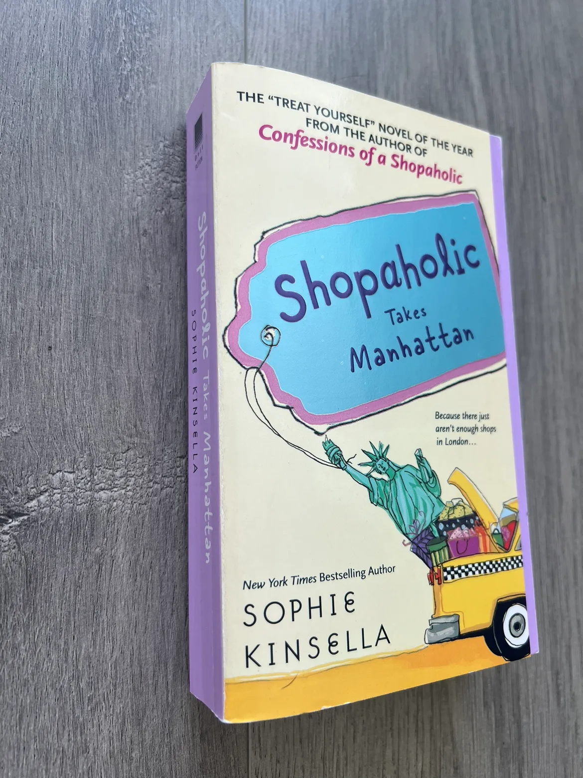 Shopaholic Takes Manhattan Book by Sophie Kinsella image indicator(3)