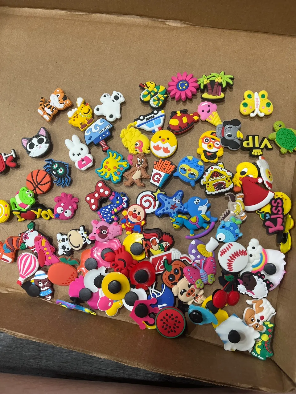 Crocs Jibbitz Charms thumbnail