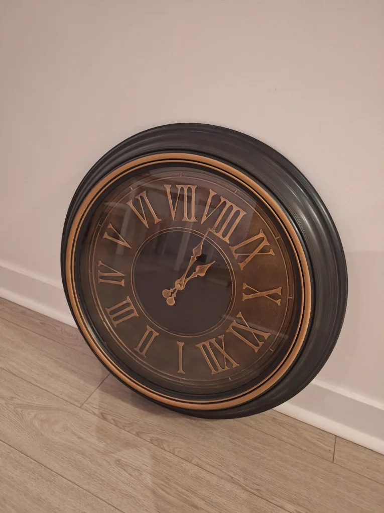 Wall Clock thumbnail