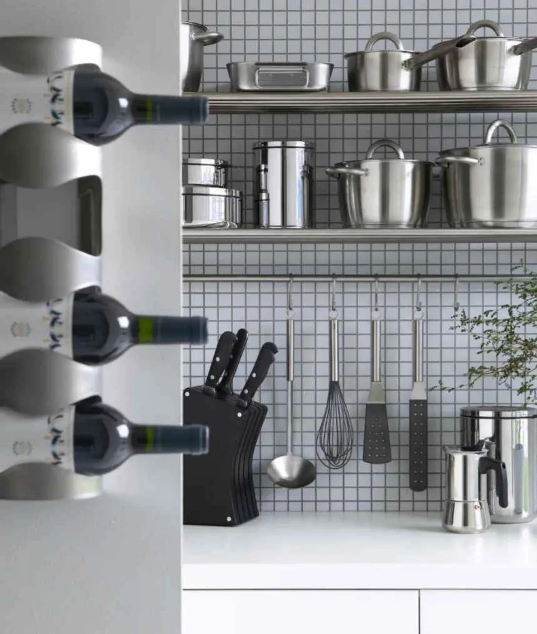 Stainless Steel Wine Rack (doesn't come with screws) image indicator(4)