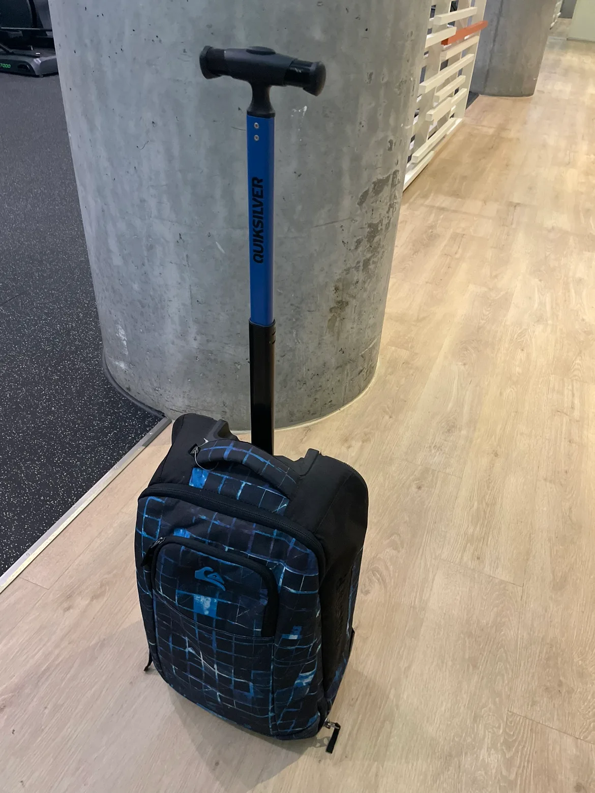Quicksilver Rolling Carry-On Bag thumbnail