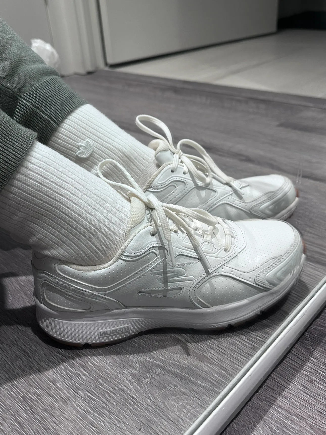 Skechers Running Shoes image indicator(4)