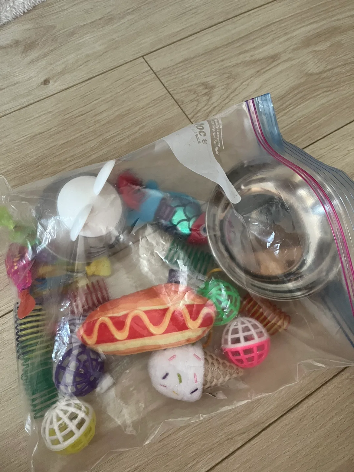 Cat Toys thumbnail
