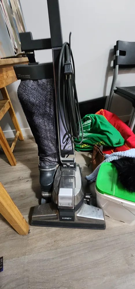 Kirby Vacuum thumbnail