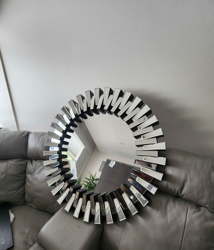 Round Mirror - photo 2