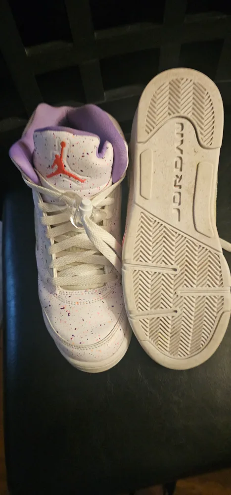 Air Jordan 5 Retro GS "What The" image indicator(3)
