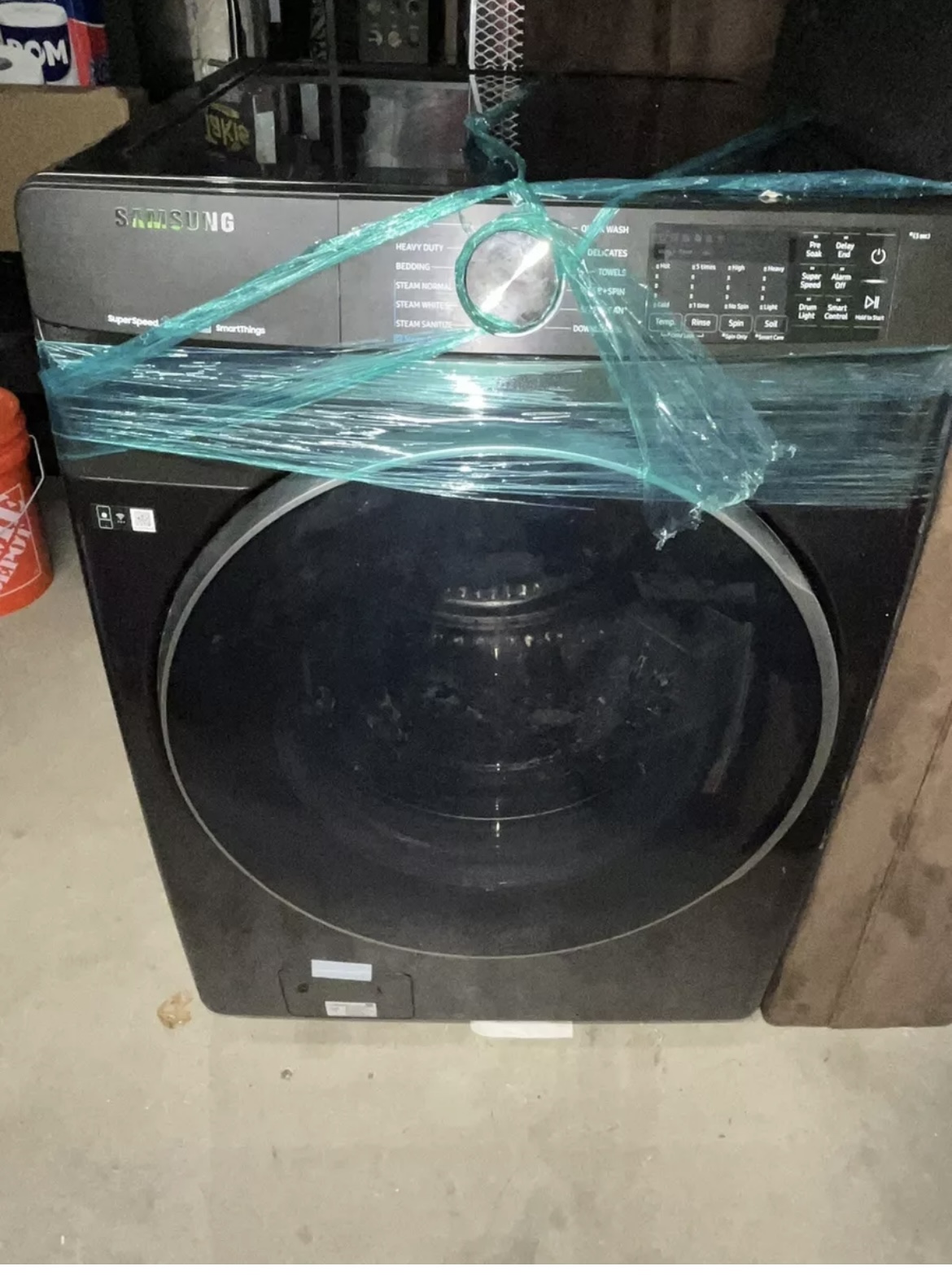 Samsung smart washer 5.0 cf extra large. With free water pan