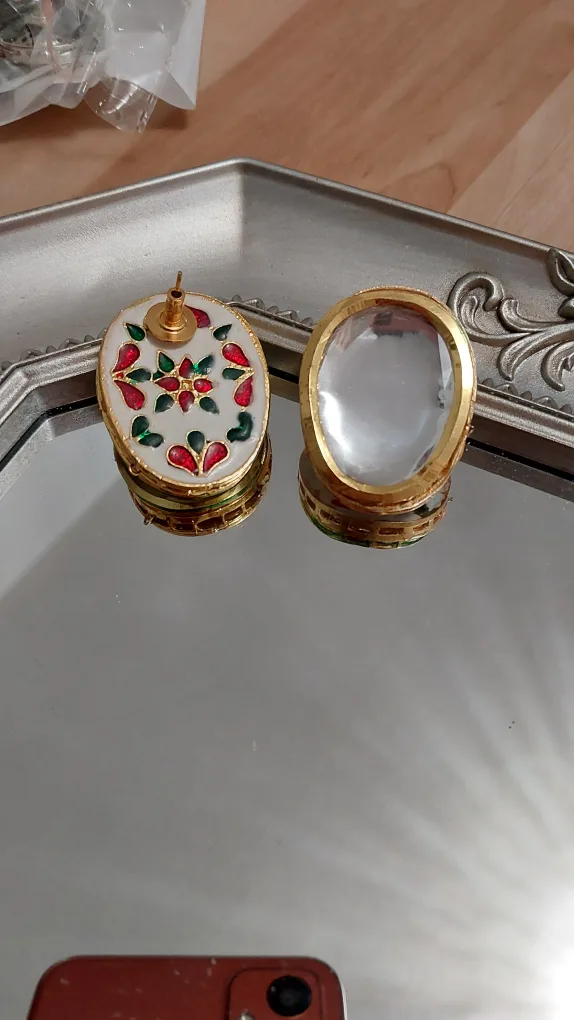 🧡BNIB stunningly beautiful stud earrings 🧡 image indicator(7)