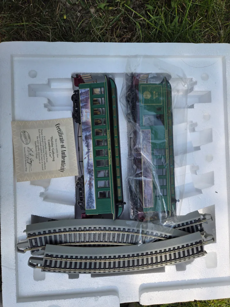 Thomas Kinkade's Christmas Express Train Set image indicator(3)