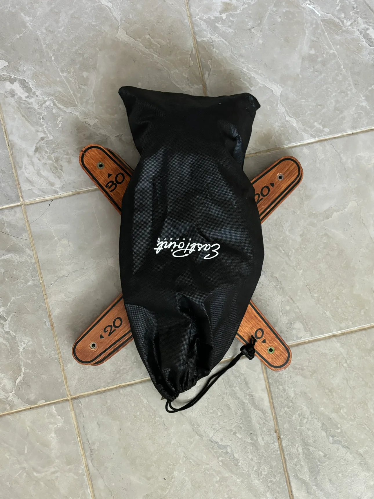 EasePoint Wooden Ring Toss Game image indicator(2)