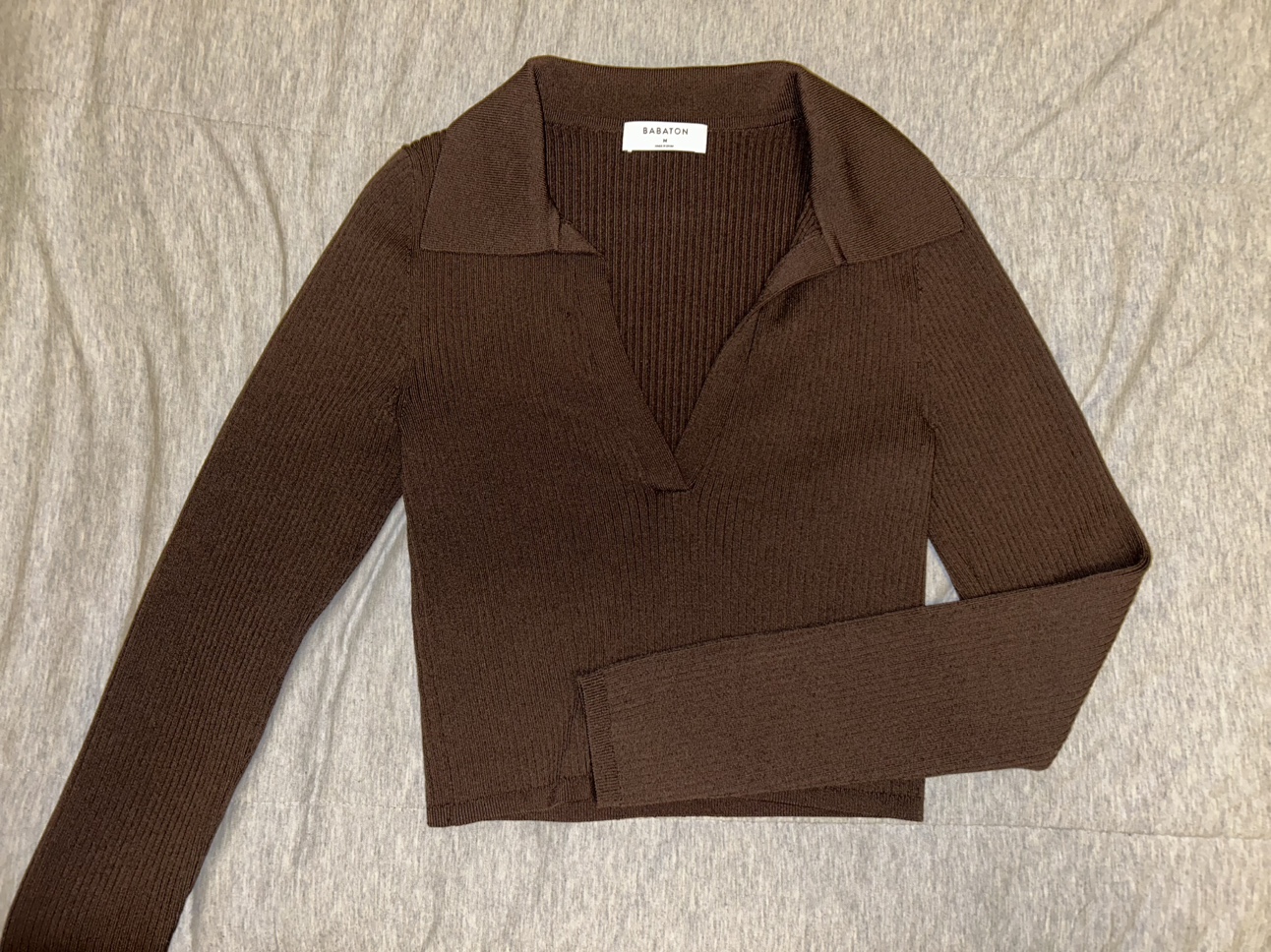 Aritzia Babaton Ribbed Knit Polo Longsleeve - photo 2