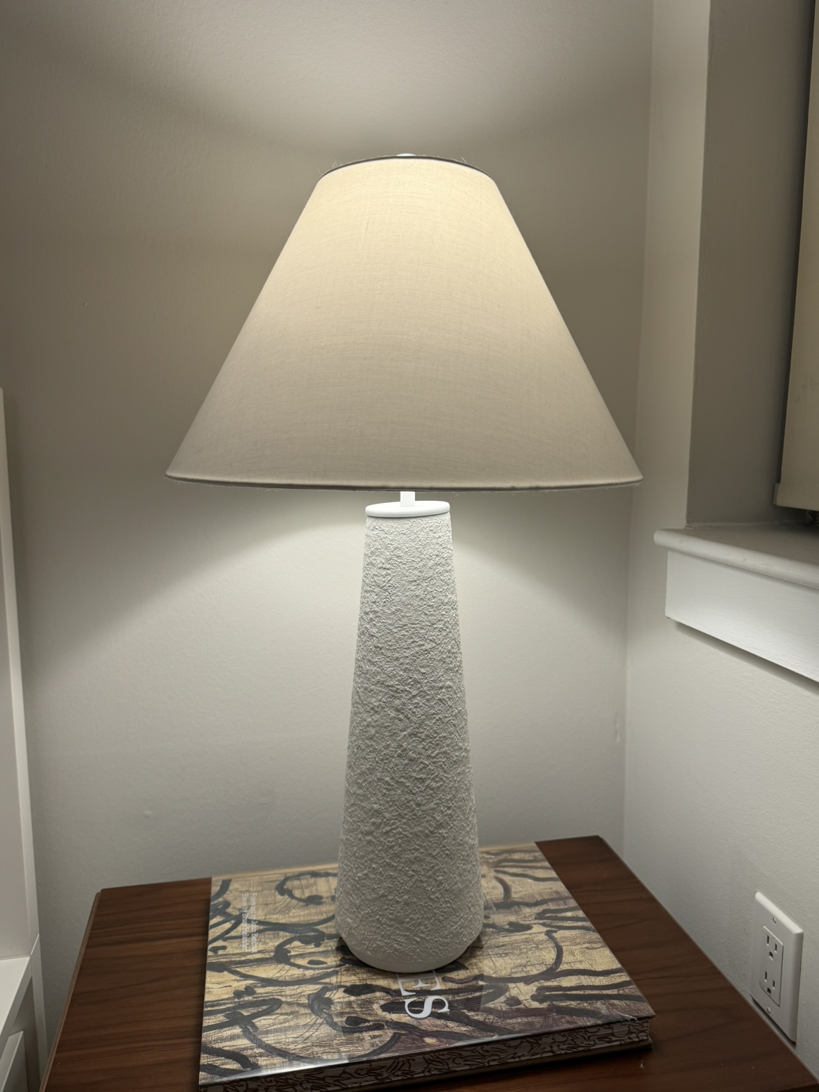 White Ceramic Lamp