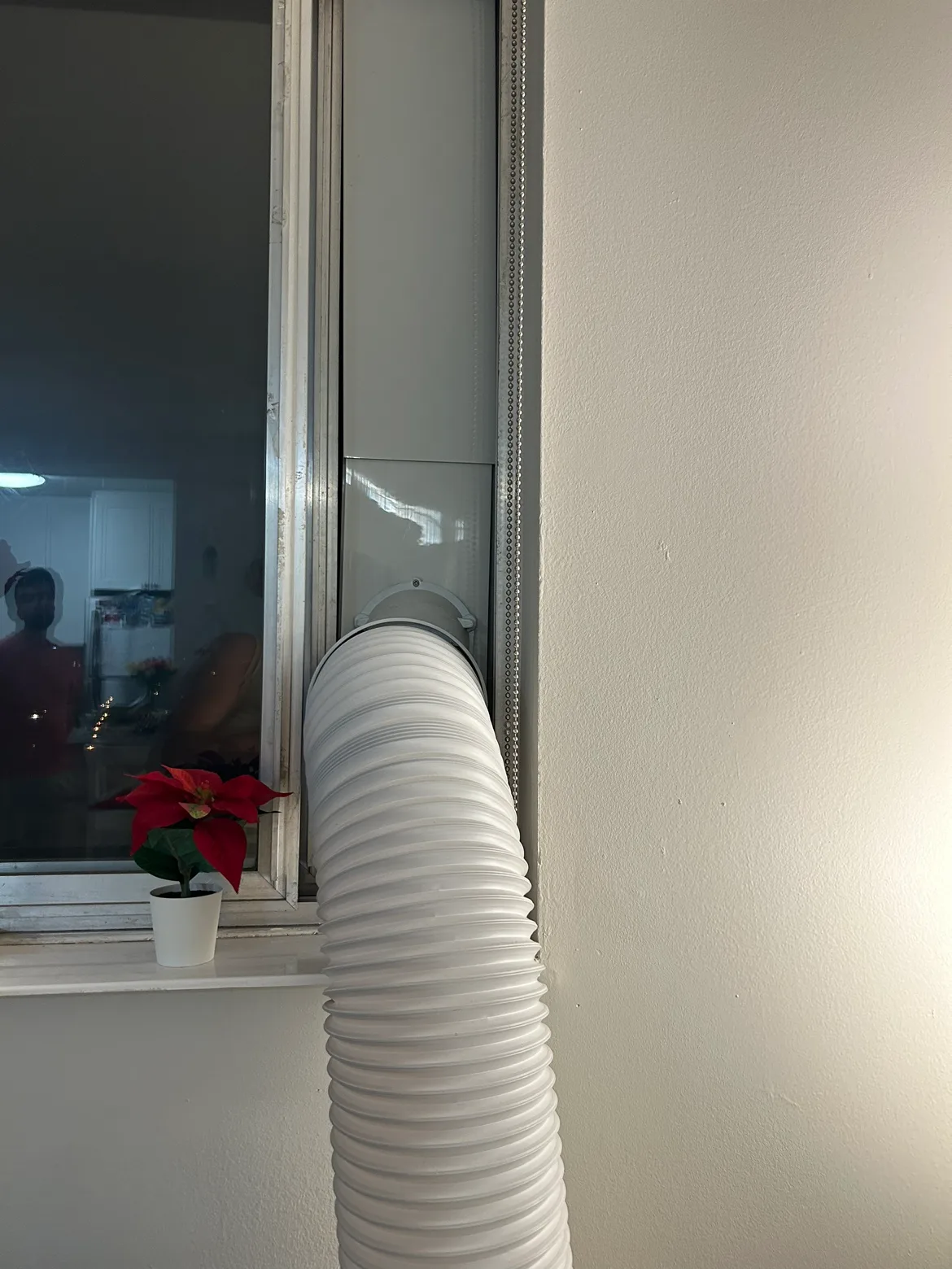 Portable Air Conditioner (AC) with remote image indicator(5)