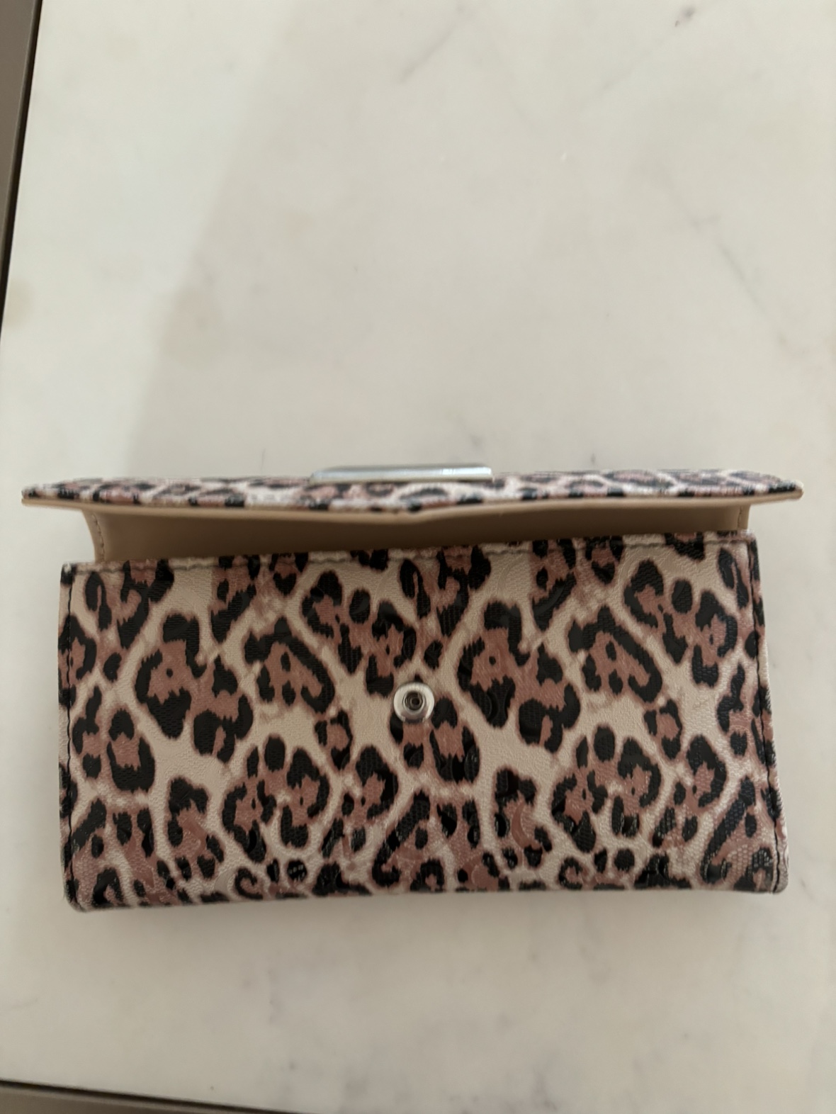 Guess Leopard Print Wallet - photo 4