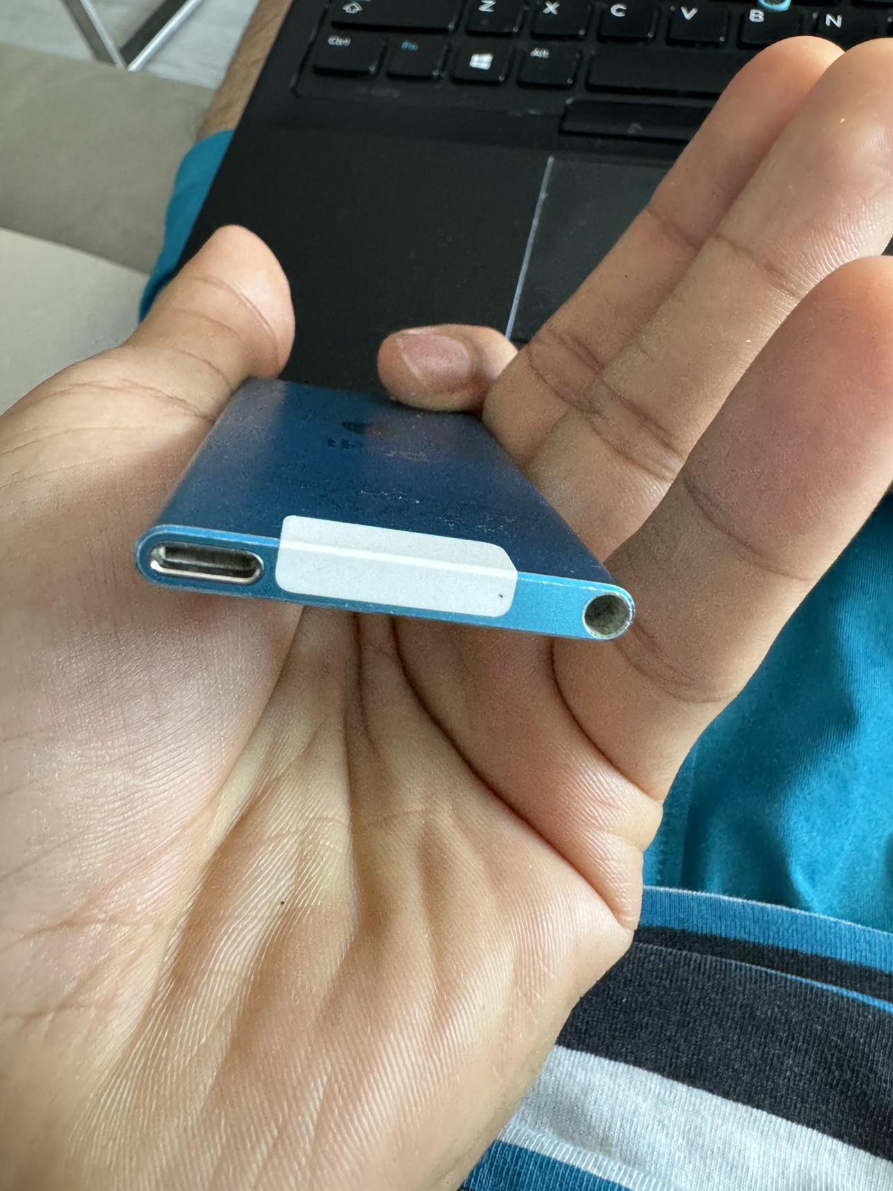 iPod 7th generation - photo 3