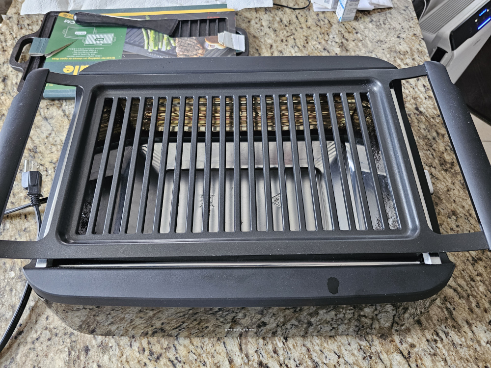 Phillips portable indoor infrared smokeless grill - photo 3