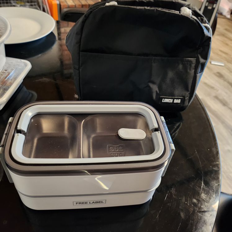 Microwavable Lunch Box