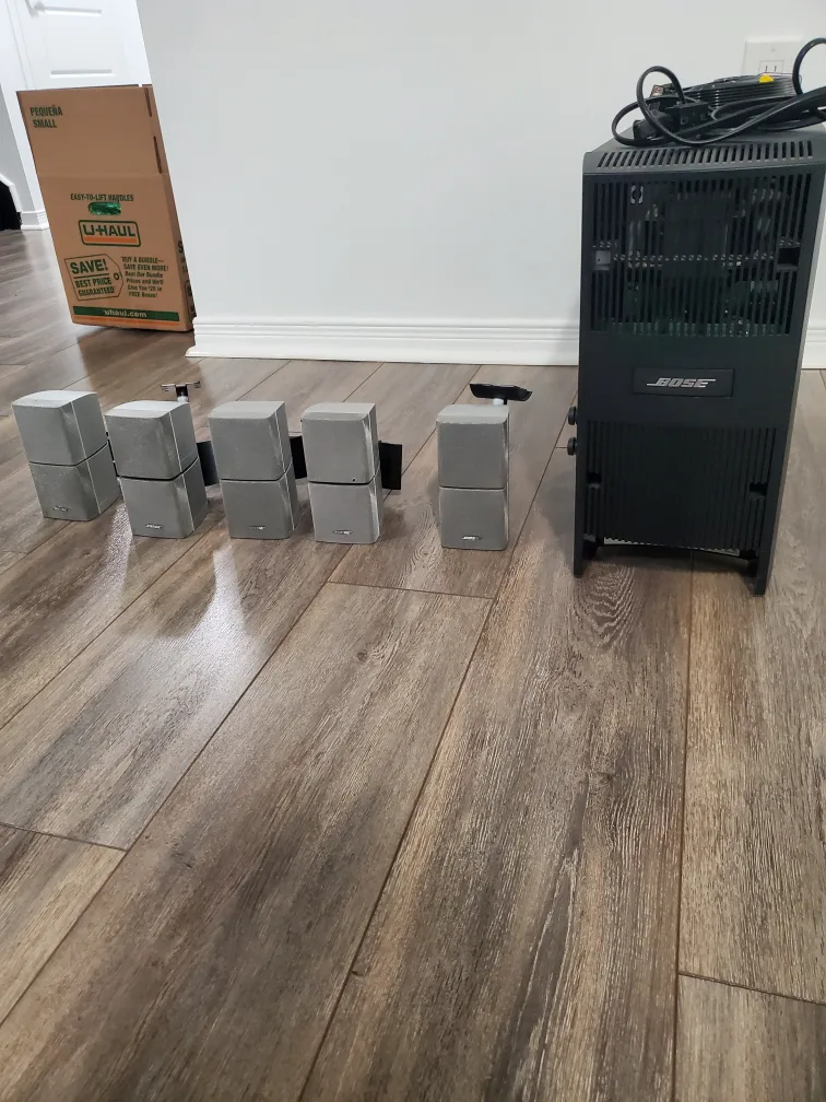 Bose Acoustimass 5 Series III Home Theatre System 🧡 thumbnail
