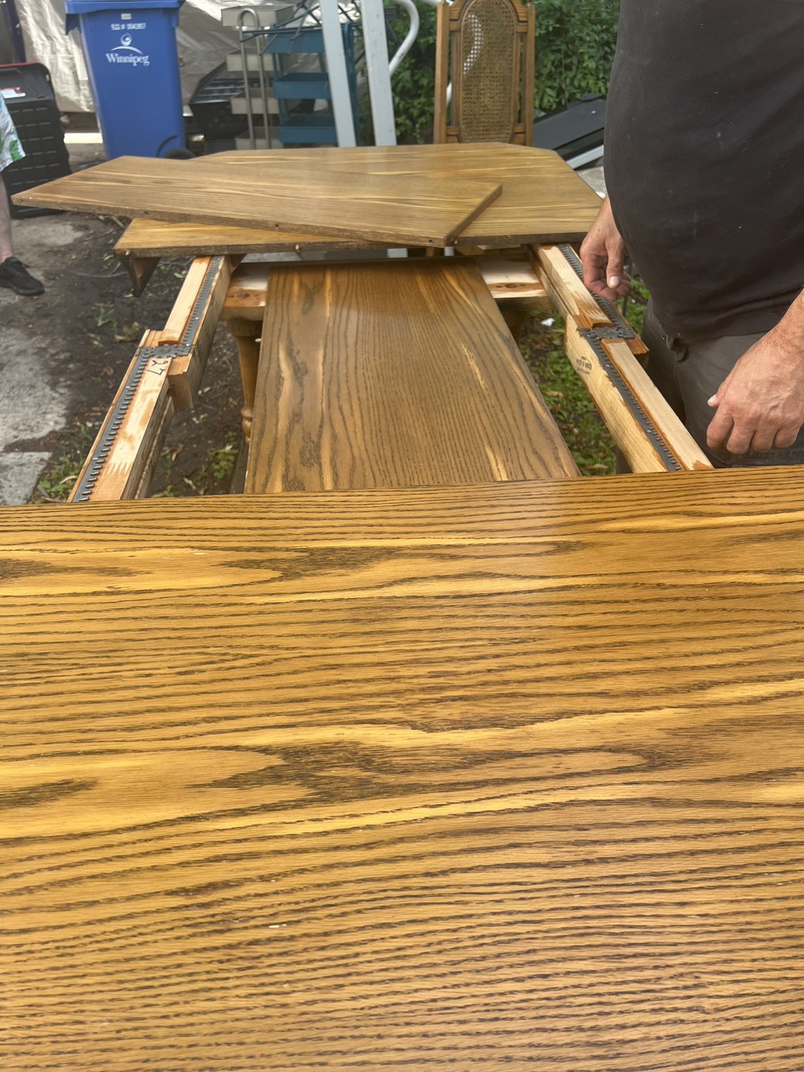 Extendable Dining Table - photo 4