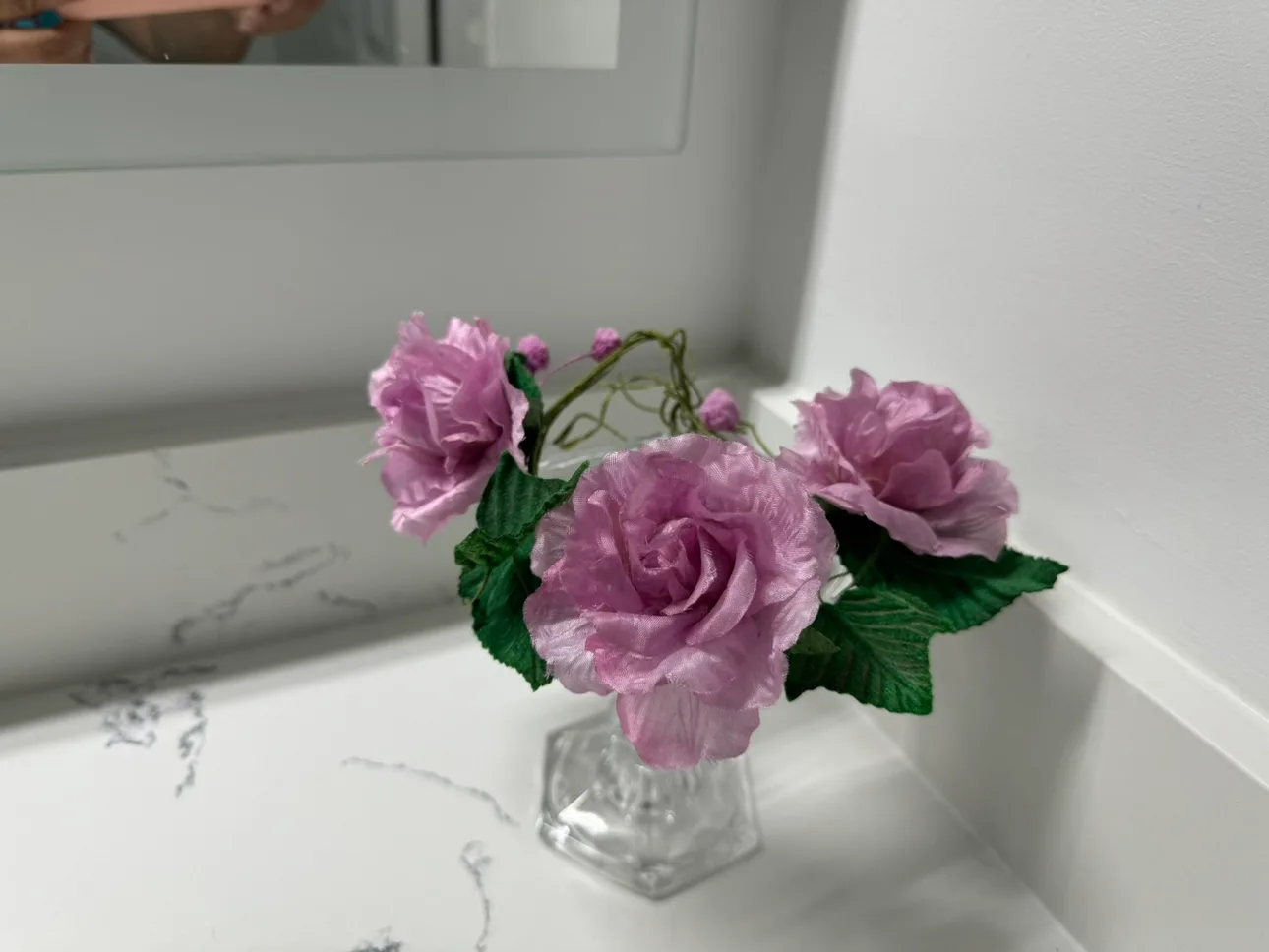 Glass  Candle Holder image indicator(9)