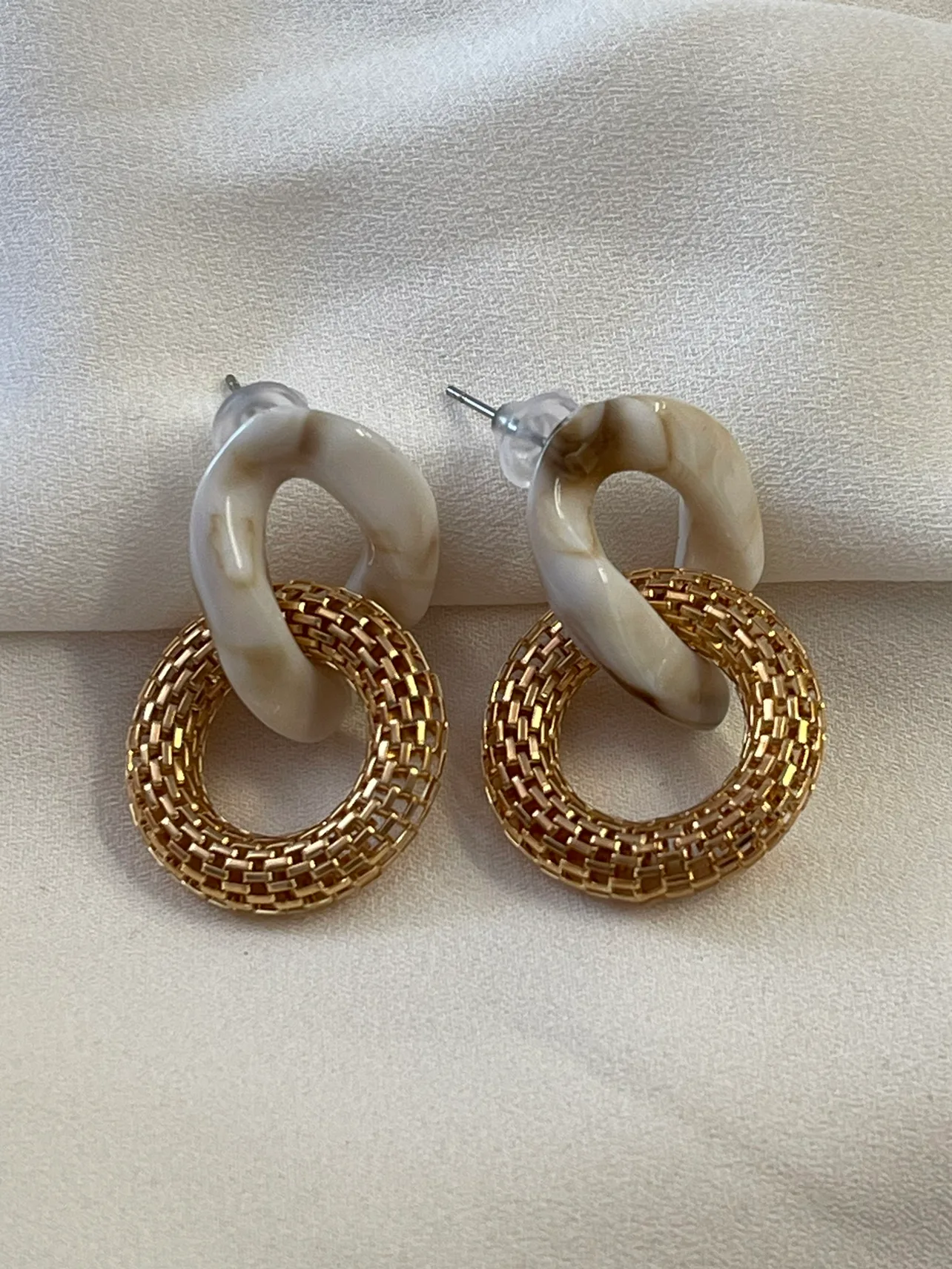 White and Gold Statement Earrings - brand new image indicator(2)