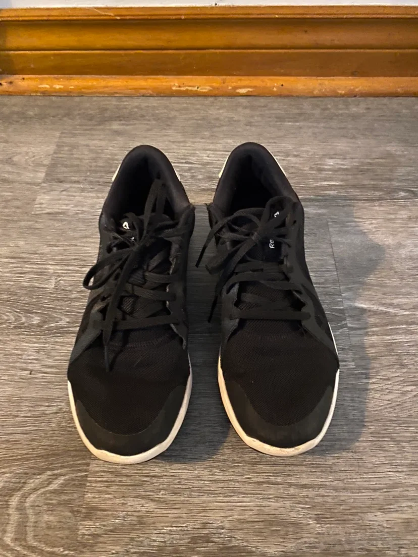 Women’s Reebok Running Shoes thumbnail