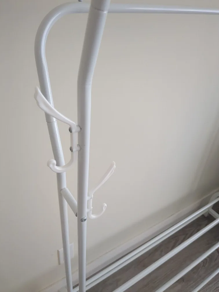 White Metal Coat Rack, disassemblable(No more discount) image indicator(3)