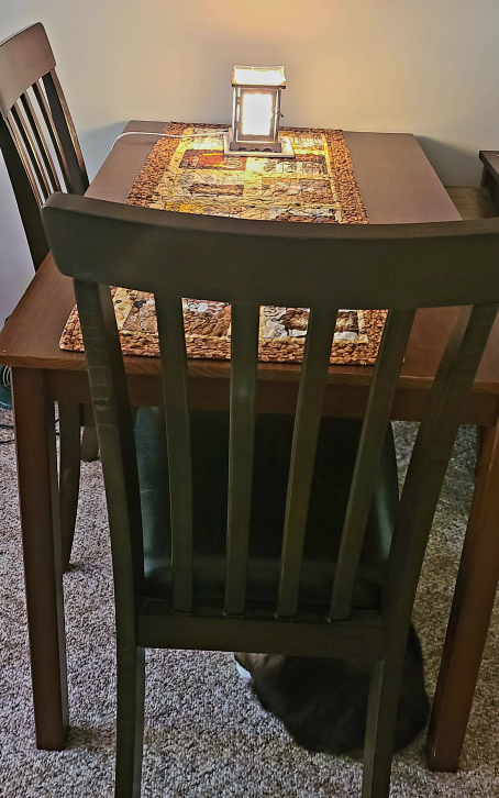 Reclining Love Seat & chair; TV stand; kitchen table - photo 3