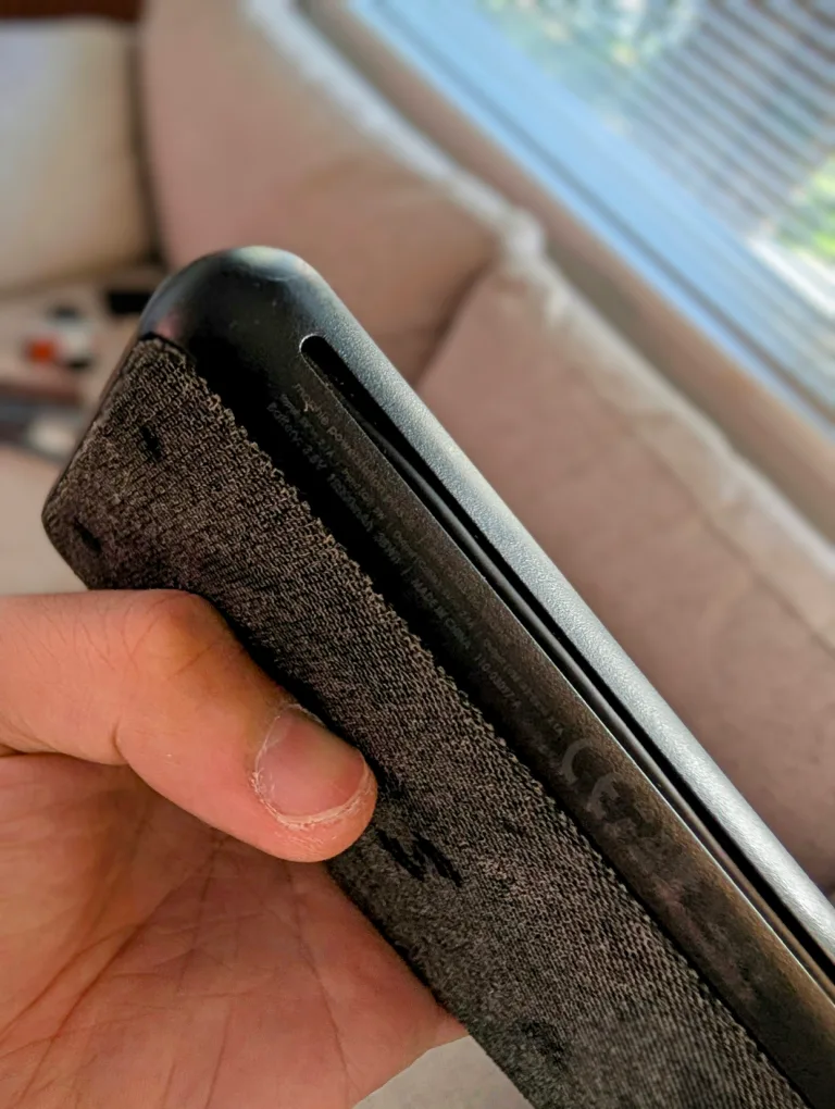 Mophie Powerstation Plus XL + misc Apple lightning accessories image indicator(3)