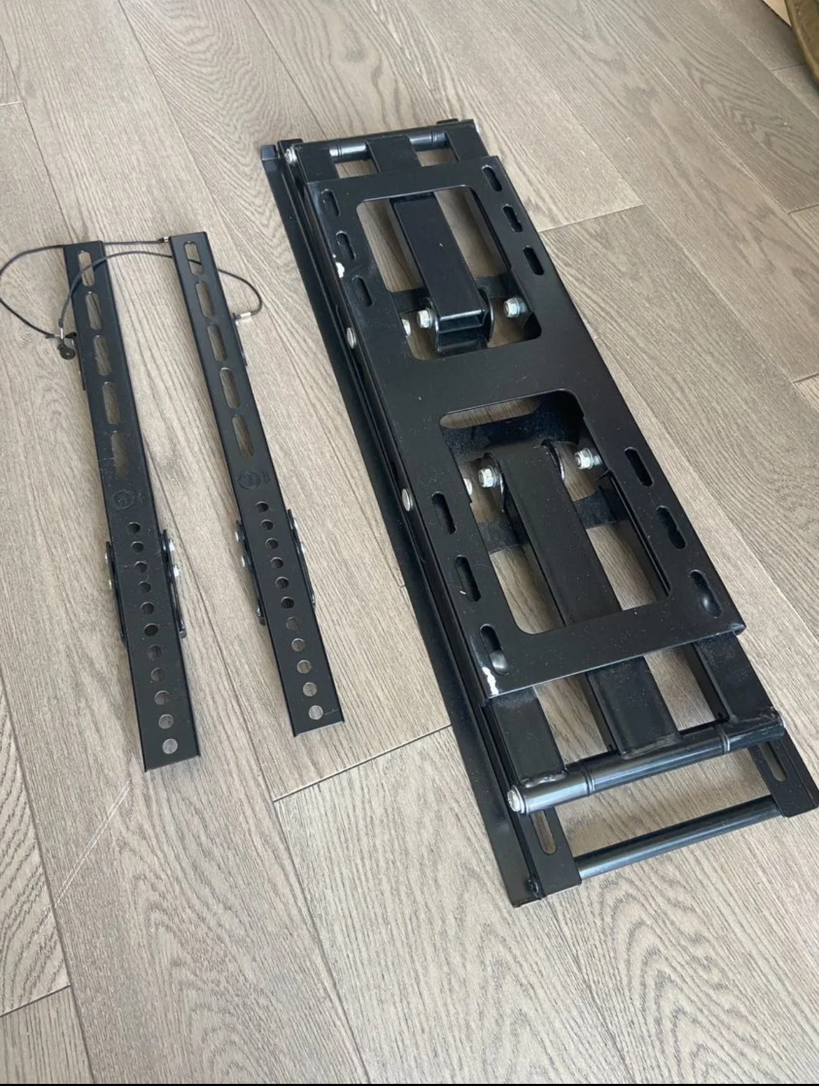 TV Wall Mount CJ Tech thumbnail