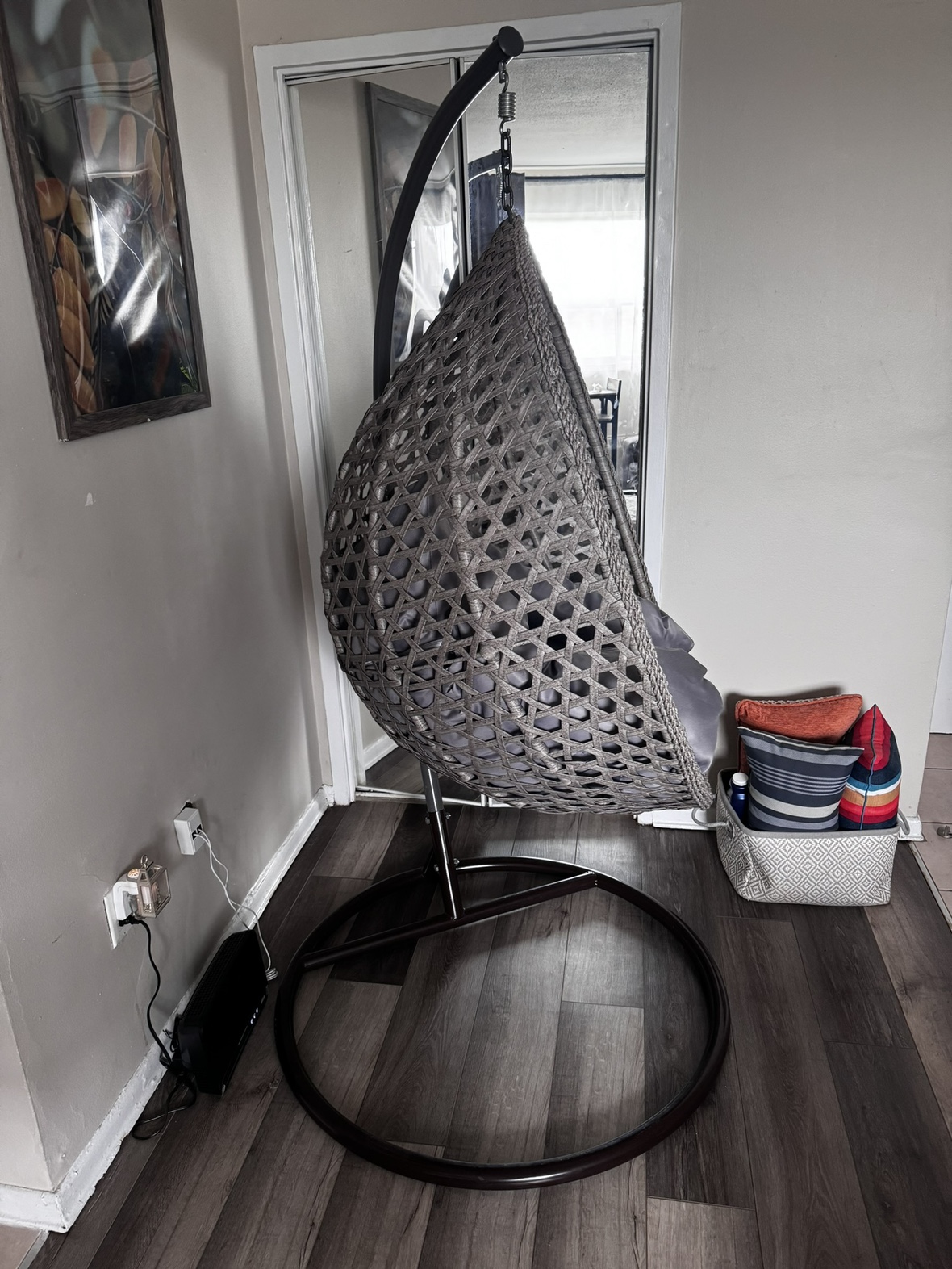 Urgent New Moving Out Sale Swing Chair - photo 3