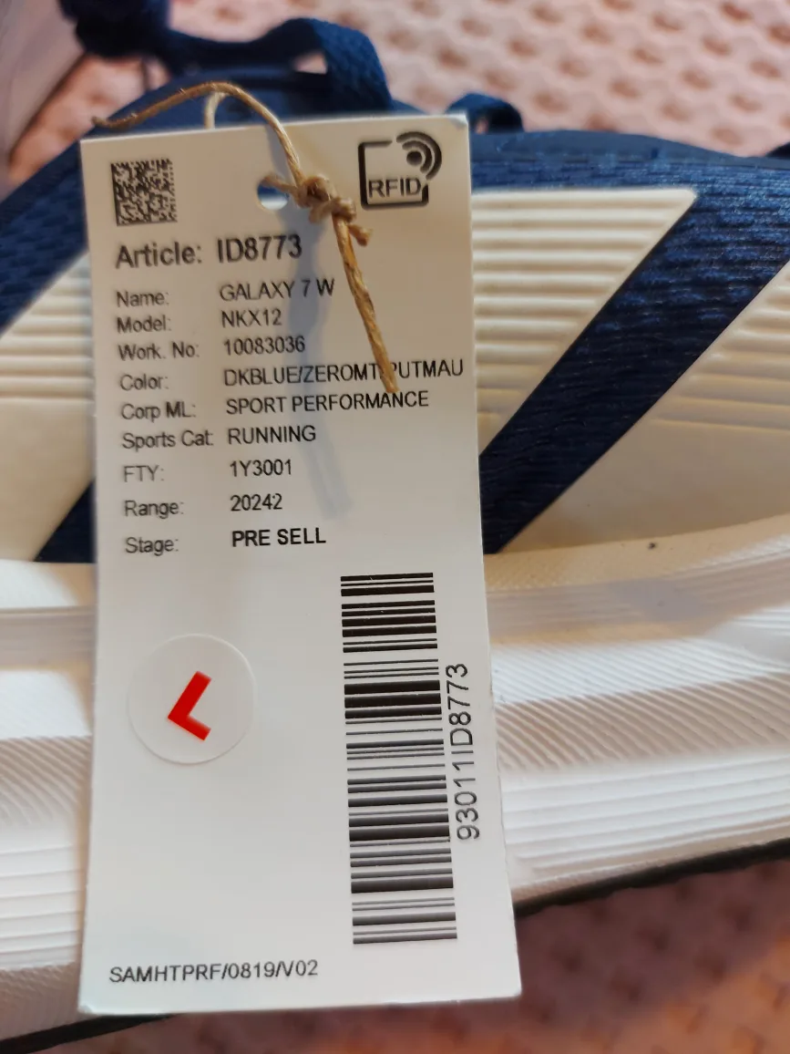 Adidas Running Shoes image indicator(4)